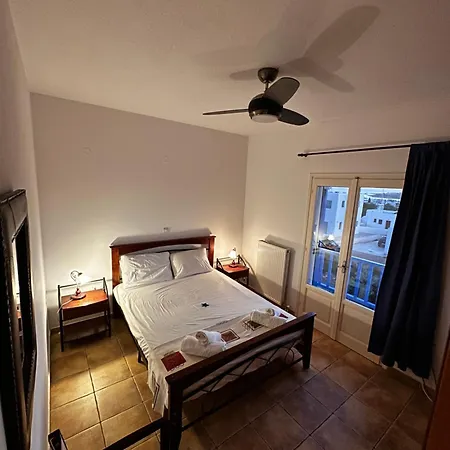 Aliki House . Ideal For 4 Guests Apartamento Páros