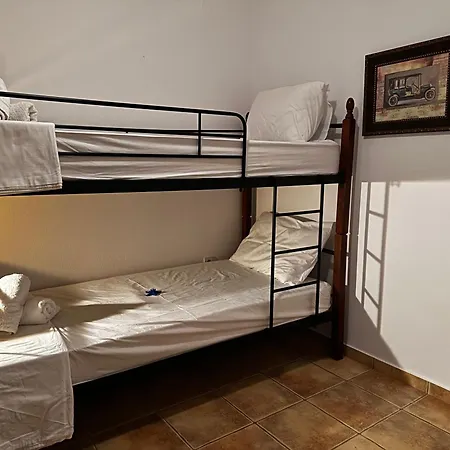 Aliki House . Ideal For 4 Guests Daire