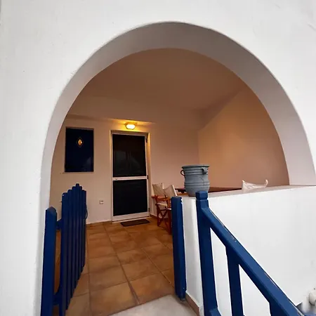 Apartment Aliki House . Ideal For 4 Guests *